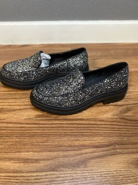 G.C. Shoes Glitter Loafers size 8 (SKU 157)